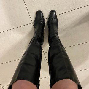 Stuart Weitzman All Leather Knee-High Boots